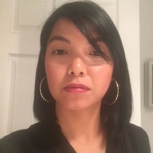 Meet your Posher, April rose